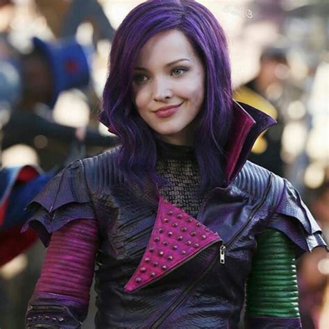 who played mal from descendants